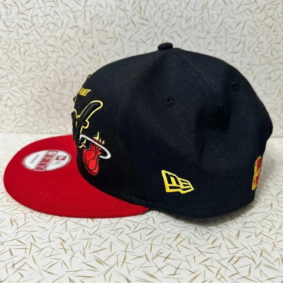 Miami Heat NBA Hardwood Classic 9Fifty New Era Snapback Hat NWOT - Picture 2 of 9